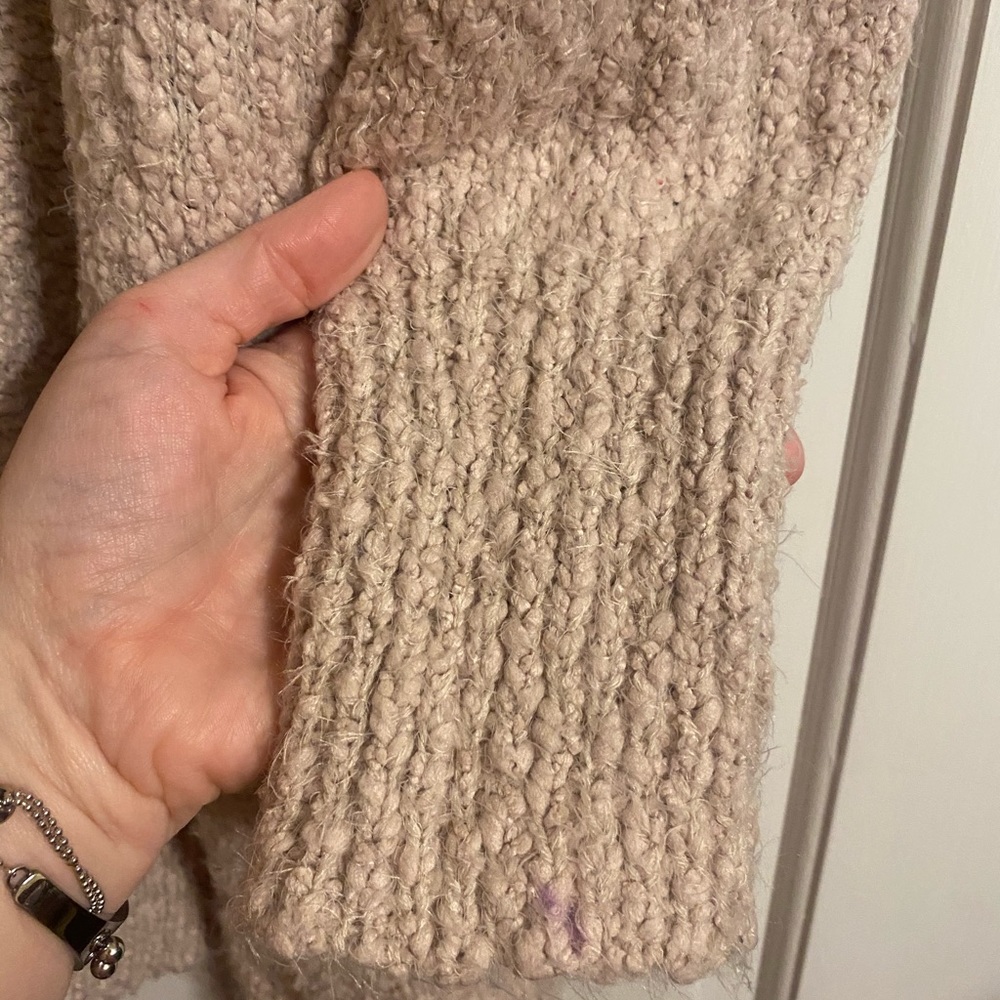 Cardigan - Picture 5 of 6